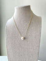 Load image into Gallery viewer, Pearl Necklace on Dainty Gold Chain
